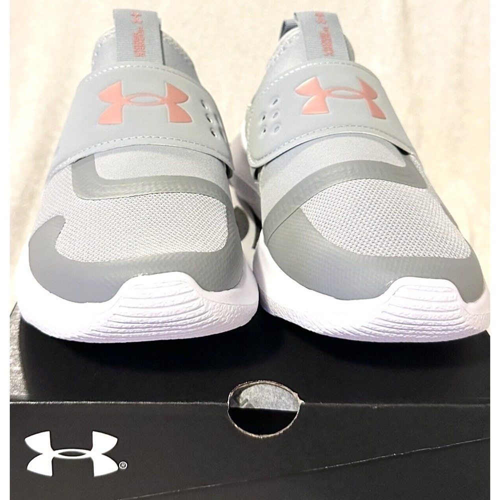 Under Armour Shoes Women's Size 6.5 UA Runplay
